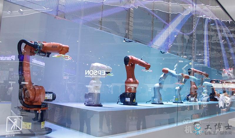 “我們?nèi)允堑聡摹眴?？德國庫卡全球CEO提前卸任